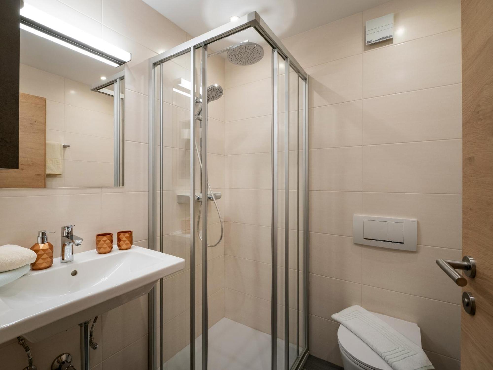 Riemenerhof Villa Fuegen Ngoại thất bức ảnh